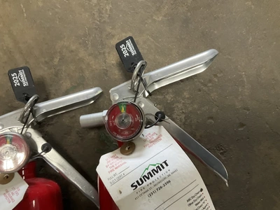 Used _UNKNOWN_ _UNKNOWN_ Fire Extinguishers Michigan US | Miedema Asset Management Group #1487796