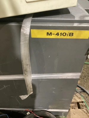 USED 2005 FANUC M-410iB/160 + R-J3iB