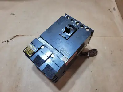Used SQUARE D FA32100 Switchgears British Columbia CA | Lenmark #1438211