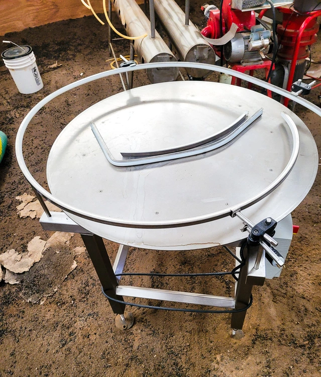 Used RIGHT STUFF EQUIPMENT AT-36 Conveyors | Solutions 4 Manufacturing #943624