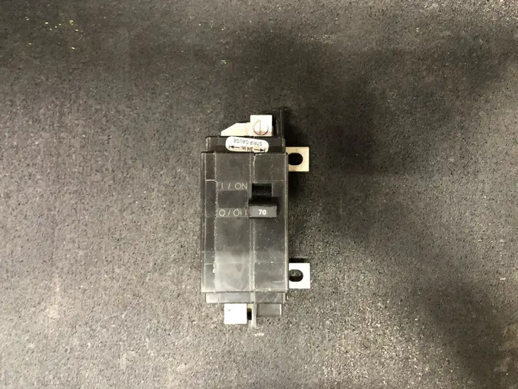 New | in-Stock FEDERAL PIONEER 1C70 Switchgears British Columbia CA | Lenmark #238593