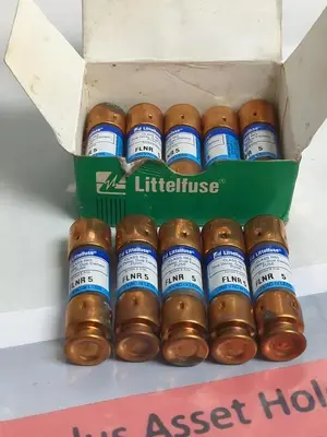 New | in-Stock LITTELFUSE FLNR5 Miscellaneous Equipment (Electrical & Power) | Surplus Asset Holdings #1196321