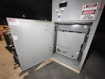 4160Volts 1200Amp 3Ph Switchgear Unit PowerVac VB1 4.16-250-3 w/ Feeder Breaker