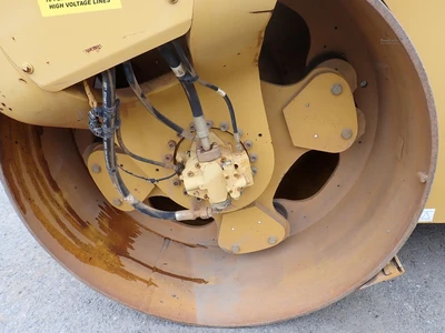 Used 2014 CATERPILLAR CB64 Tandem Rollers Massachusetts US | Brookside Equipment Sales #1422185