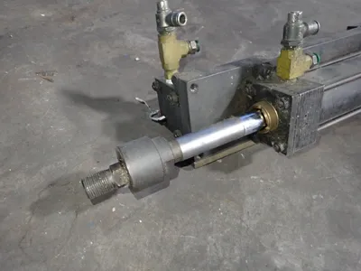 Parker Cylinder