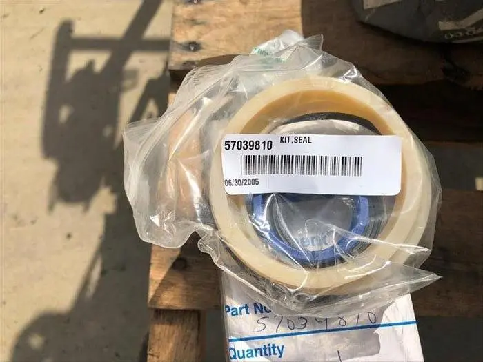 New | in-Stock EPIROC (ATLAS COPCO) SEAL KIT - 57039810 Parts (Hydraulics and Pneumatics) Pennsylvania US | East West Machinery & Drilling #1416073