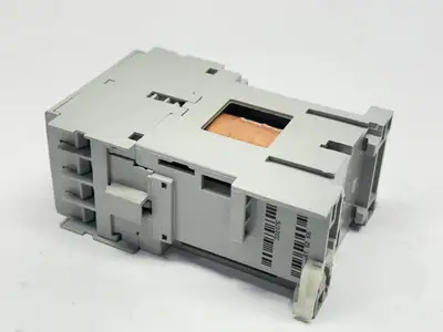 100-C09ZJ01 | Allen Bradley  Ser A Contactor 3-Pole 25A 600VAC 24VDC Coil - Used