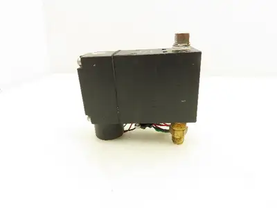 Fairchild T8000 P/I Pressure Transducer 0-15 PSI 4-20mA Electro-Pneumatic