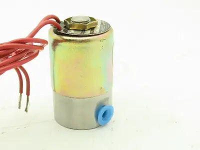 Honeywell Skinner V5D25330S Solenoid Valve 2-Way NC 120V 100 PSI 1/8" NPT