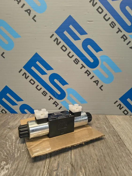 Used PARKER D1VW011CNJW91 Solenoid Valves South Carolina US | ESS Industrial Equipment Sales #1269875