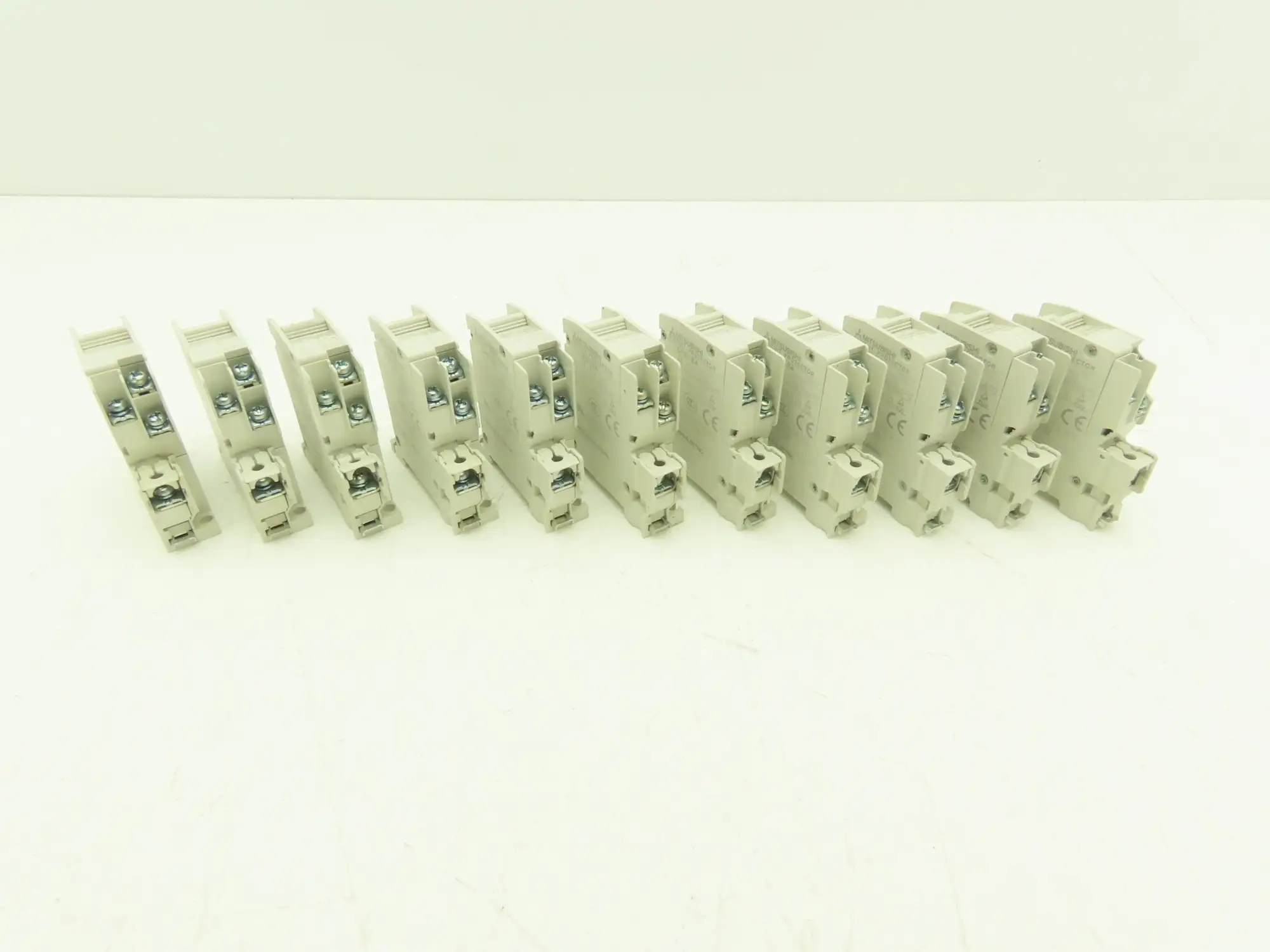 Mitsubishi Electric CP30-BA 3A Circuit Protector 1 Pole M Curve Lot of 11