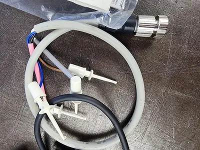 NEW OMRON F39-GWUM