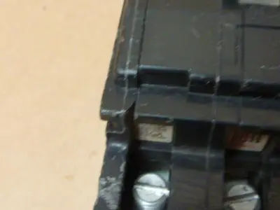USED SQUARE D QOU210