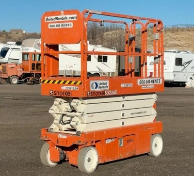 USED 2019 SNORKEL S3226E