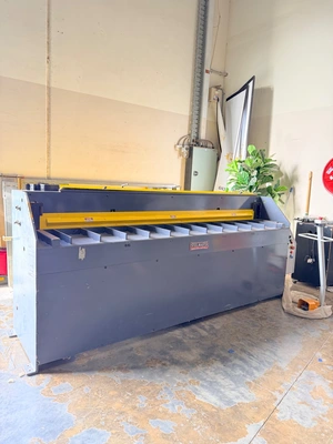 2017 STEELMASTER SM-STHS2516 Guillotine | ESP Machinery Australia Pty Ltd (1)