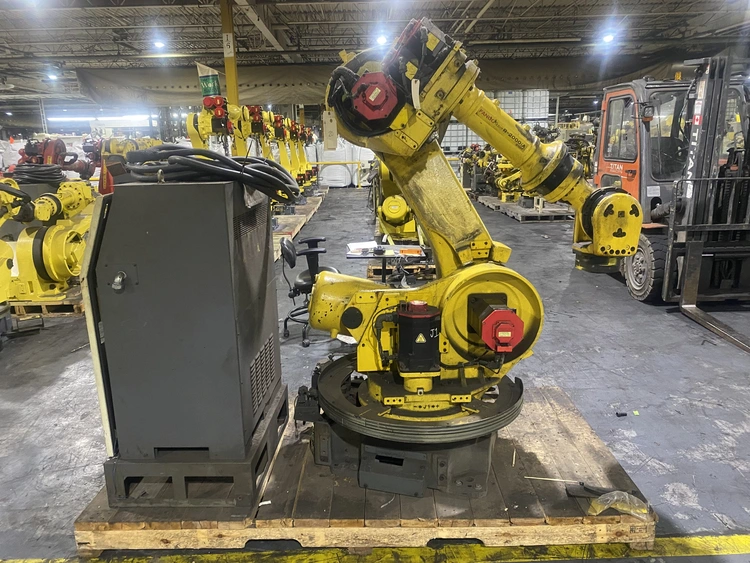 Used FANUC R-2000iA/200F + RJ3iB Robots Michigan US | iGAM Industrial Marketplace #44966