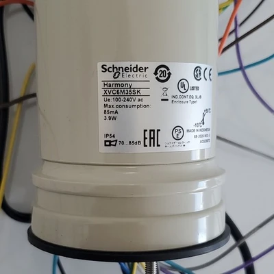 NEW Schneider Electric 007277