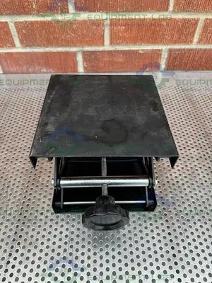 Unknown   8" x 8" x 14 1/2" Table-Top Lab Jack
