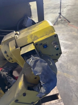 FANUC ArcMate 100 6 Axis Robots | K.B. Industries LLC (17)