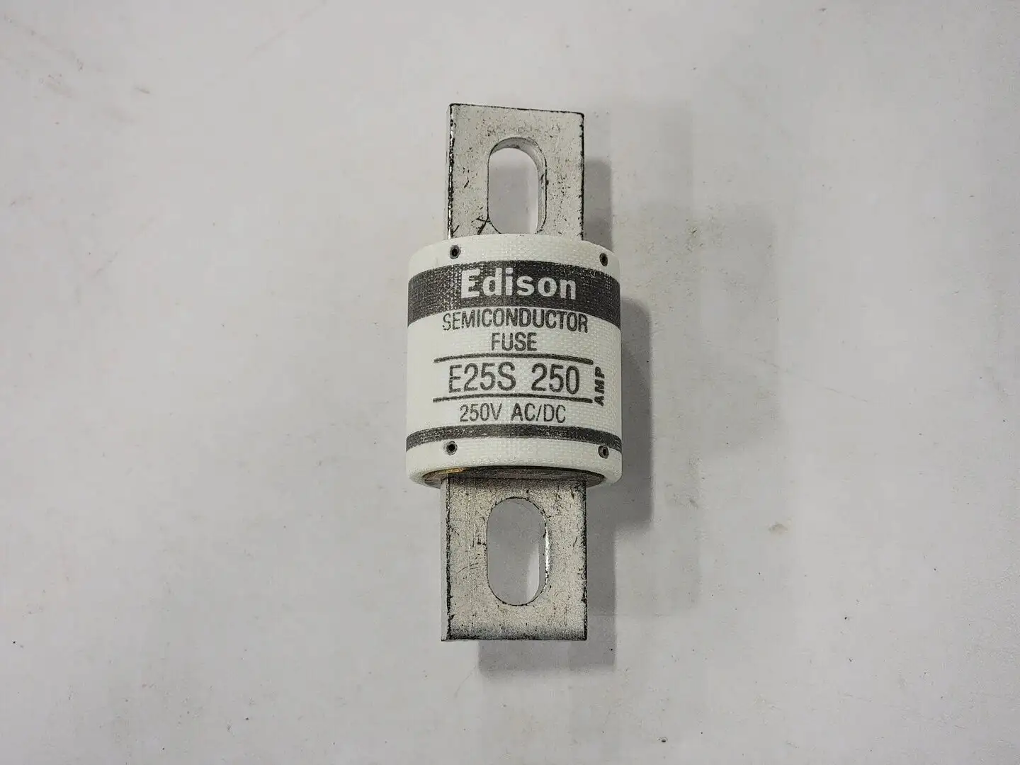 USED EDISON E25S250
