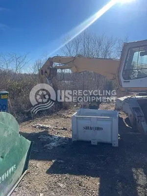Used LIEBHERR 924 EXCAVATOR WITH LABOUNTY SHEAR Wheel Excavators Missouri US | US Recycling Equipment #1496248