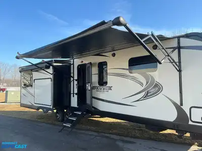 USED 2019 VENTURE SPORTTREK TOURING 336 VRK