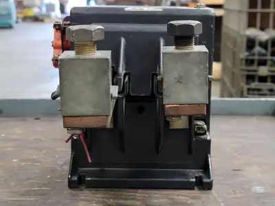 USED 1999 JOSLYN CLARK 5DP9-20100