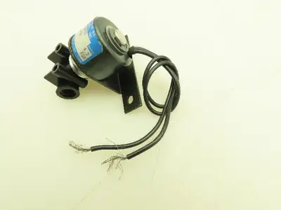 Honeywell Skinner V75T2770 Solenoid Valve 2-Way NC 120VAC 225PSI 1/8NPT Lot of 4