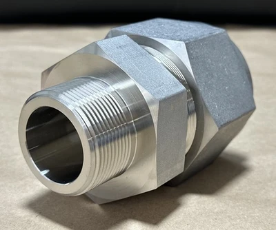 NEW Swagelok SS3200-1-24