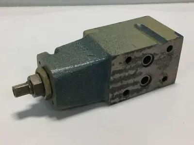 USED BOSCH 0 811 104 102