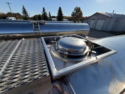 Used 2017 WALKER MILK TANKER TRAILER Liquid Supply Trailers Michigan US | Miedema Asset Management Group #1709464