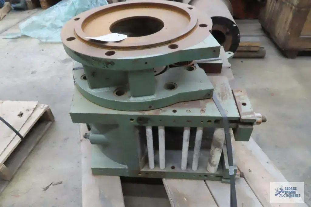 Feed Section for Davis Standard 3.5" Cold Feed Extruder