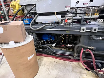 VAN DORN DEMAG 300-RS-30F Plastic Injection Mold | Universal Press & Machinery (UPM) (8)
