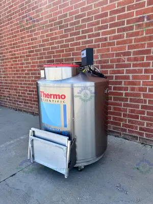 USED THERMO SCIENTIFIC CE8140 CRYOEXTRA 40 HIGH-EFFICIENCY CRYOGENIC STORAGE 797 L