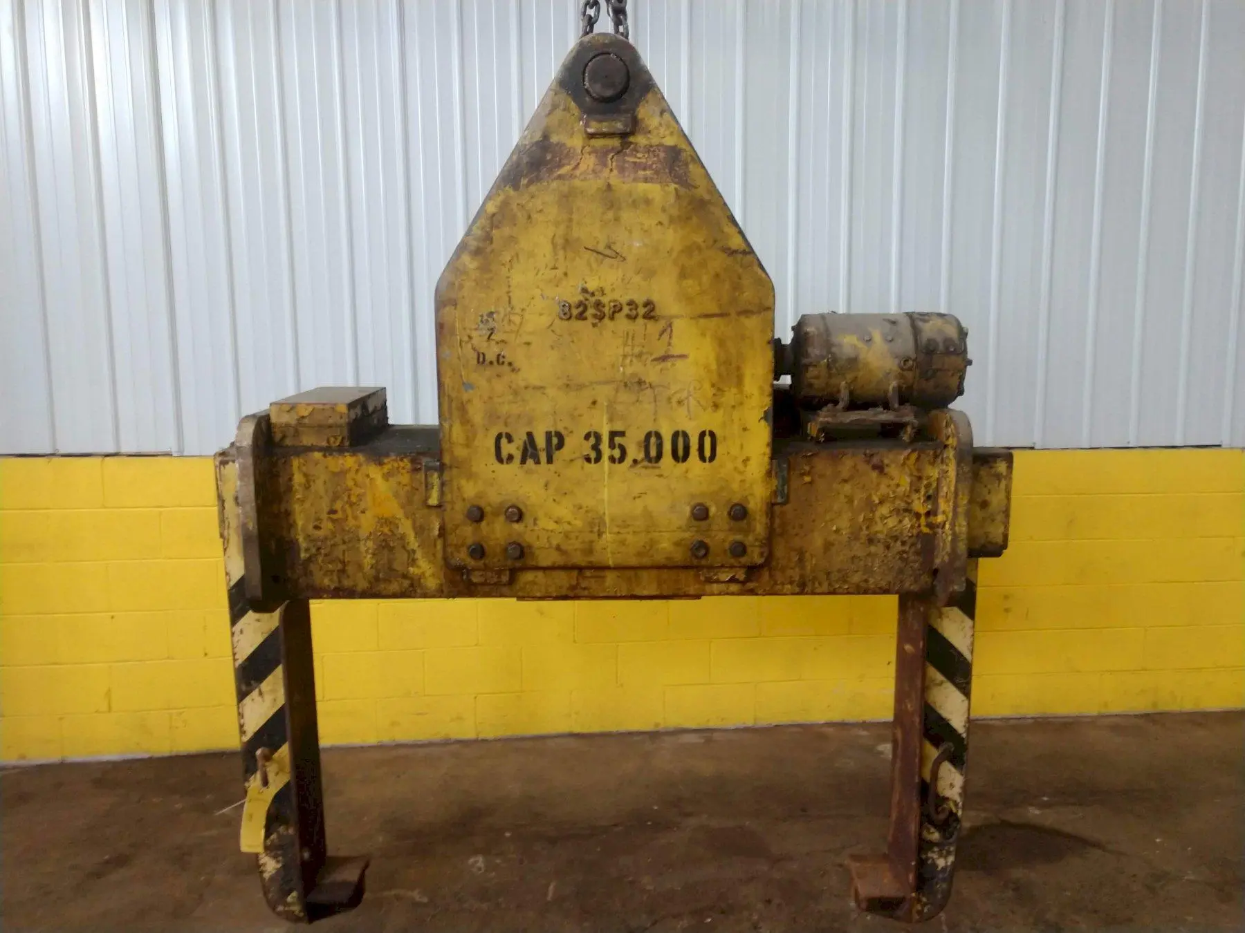 35,000 LB 17.5 TON X 18" TO 76" X 60"  OD BRADLEY CRANE MOTORIZED COIL GRAB: STOCK 13240