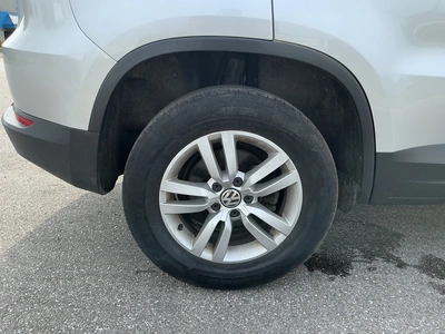 USED 2016 VOLKSWAGEN TIGUAN