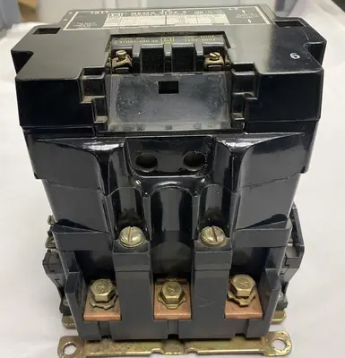 USED SQUARE D 8736SF0-1