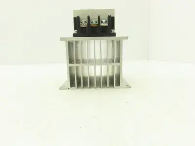 Fuji Electric SS502E-3Z-D3 Solid State Contactor Relay 240vac 3 Pole 50/60Hz .5A