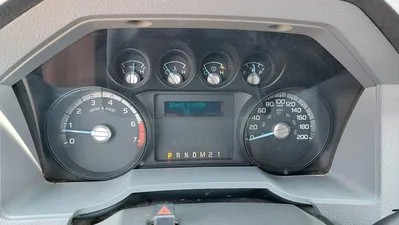 1998 FORD F-350 XL SUPER-DUTY PICKUP TRUCKS | Platinum Group (32)