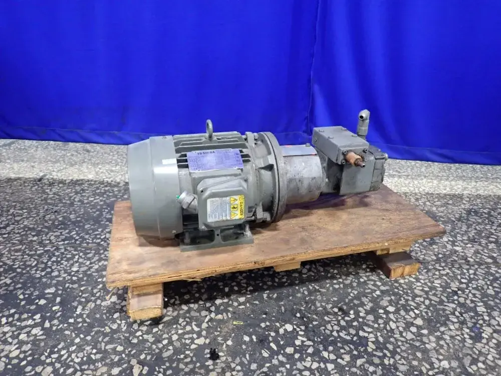 Used OILGEAR PVWH06R5AVCNNN Pumps Ohio US | HGR 24 #912561