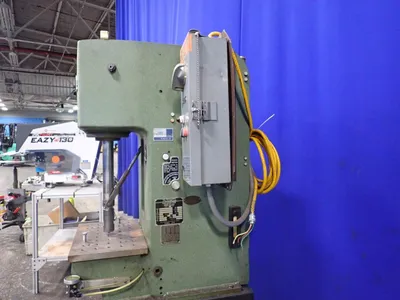Used DENISON R063MC25702405220 Hydraulic Presses Ohio US | HGR 24 #917644