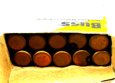 NEW LOT OF 10 BUSSMANN FRN-R-6/10 FUSES FRNR610