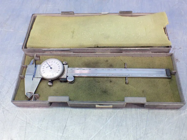 Used MITUTOYO 50562650 Dial Calipers Ohio US | HGR 24 #1249349