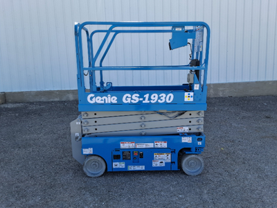 USED 2017 Genie GS-1930