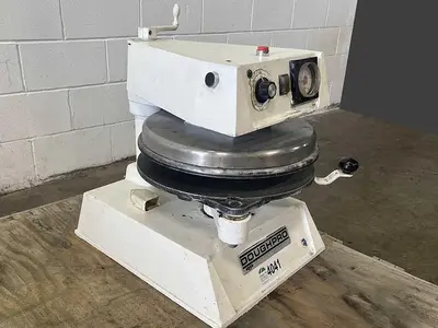 Doughpro Manual Pizza Dough Press