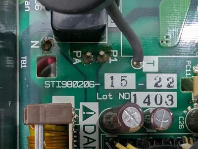 Schneider Electric STI980206-15-22 / STI980282-01-06 Inverter Board Rev. 7 Used