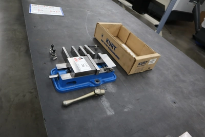 Used KURT WORKHOLDING SOLUTIONS D40 Vises Minnesota US | Machinesused.com #1505718