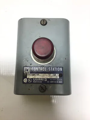 Square D 9001-GG-127C CONTROL STATION STOP LOCKOUT NEMA1 600V AC/DC SER A