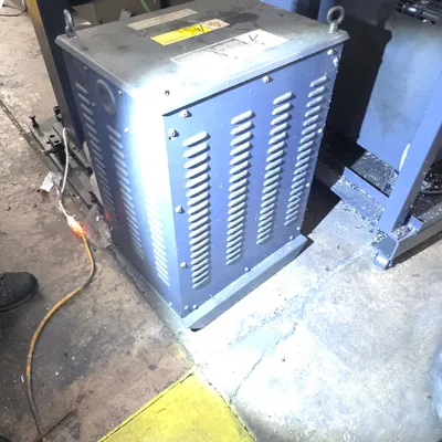 2020 DOOSAN DVF 5000 Vertical Machining Centers (5-Axis or More) | Machinery Network (10)