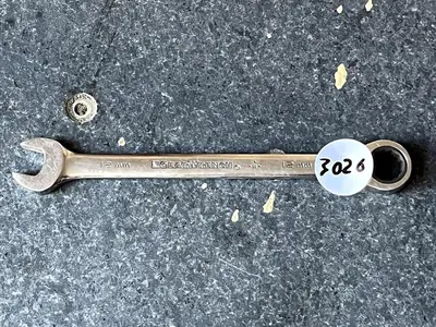 USED GEARWRENCH RATCHETING WRENCH